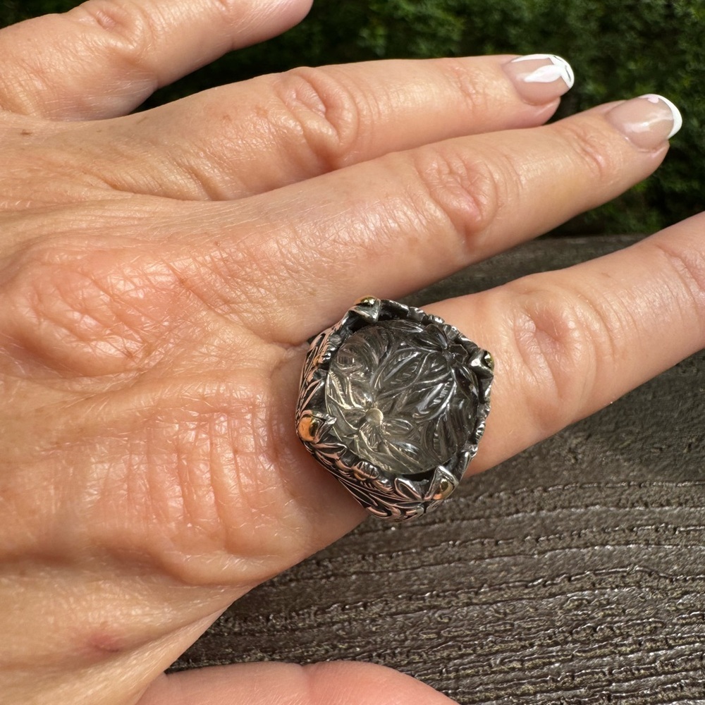 Intricate Sterling Silver 925 and 18K Carved Topaz  Ring - Picture 9 of 9